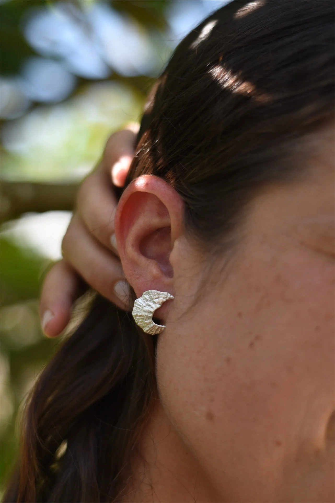 shell earring fragment textured elegant modern sea fine jewellery artisan handmade silver