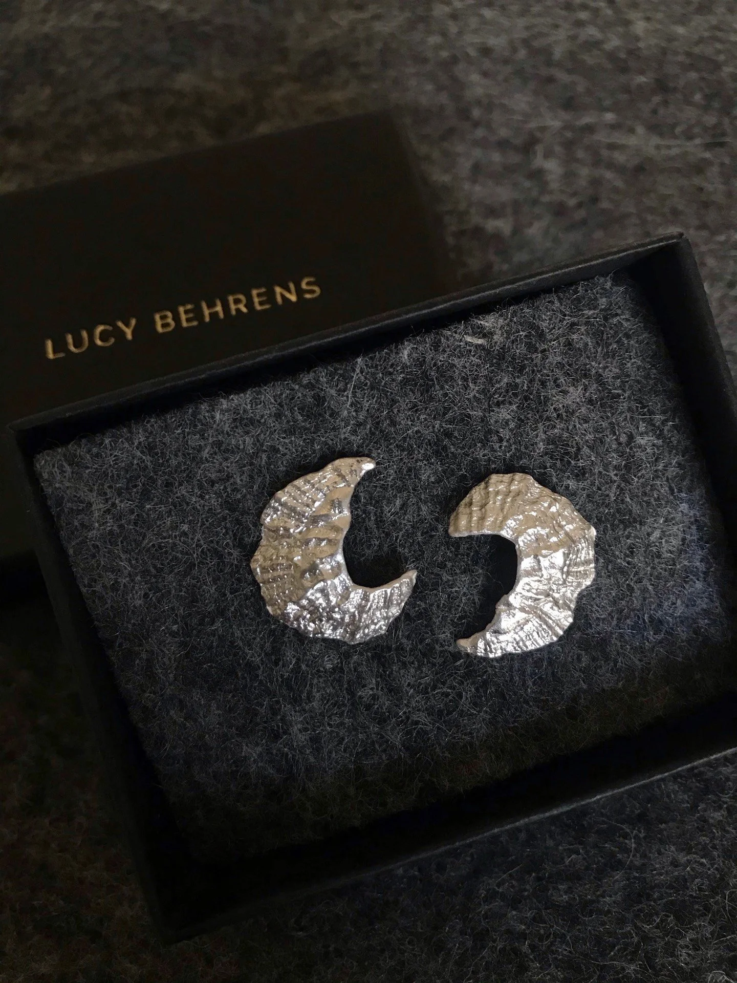 shell earring fragment textured elegant modern sea fine jewellery artisan handmade silver