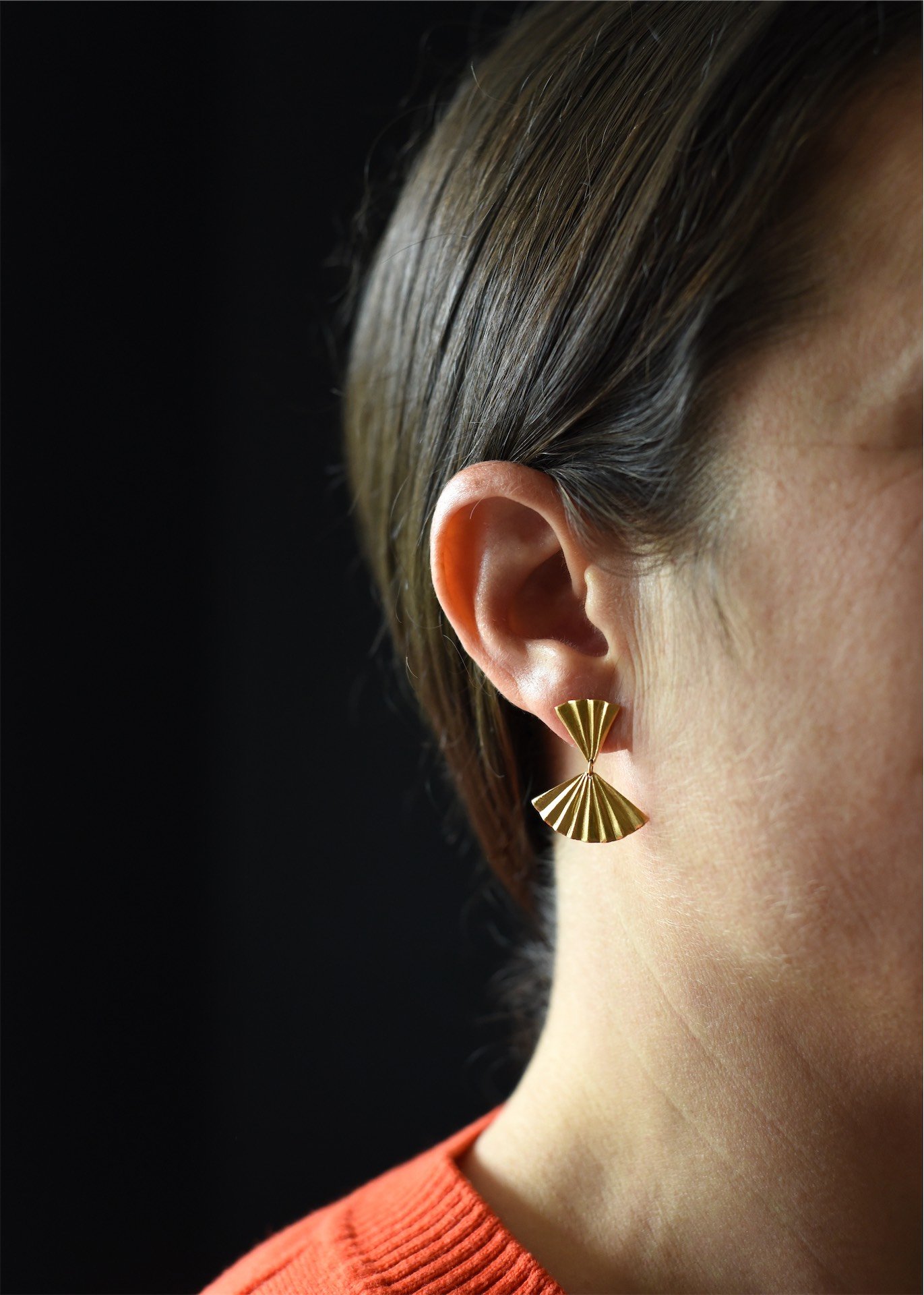 artisan fine jeweller jewellery handmade devon fan drop earrings