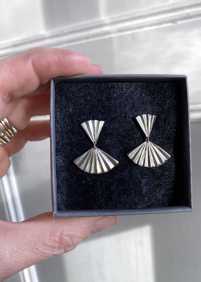 silver handmade fan fannella concertina drop earrings handmade devon