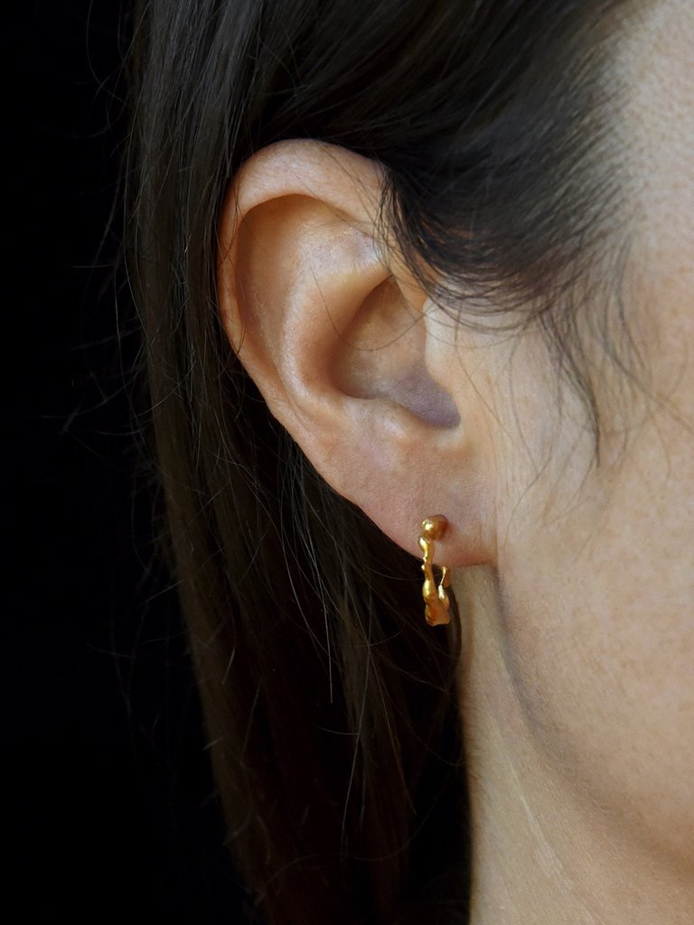 rock flow small huggie sculptural hoop earrings devon handmade