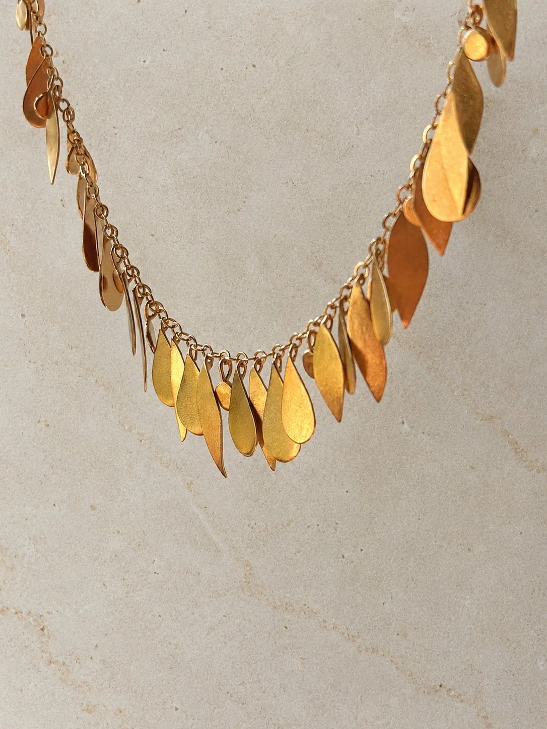 TEARDROP GOLDEN NECKLACE.jpg