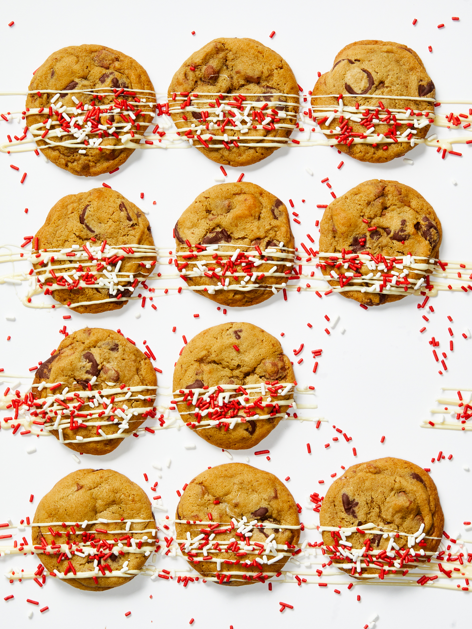 FNM1218_GROUP_SHOT_CHOCOLATE_CHIP_DRIZZLE_197.jpg