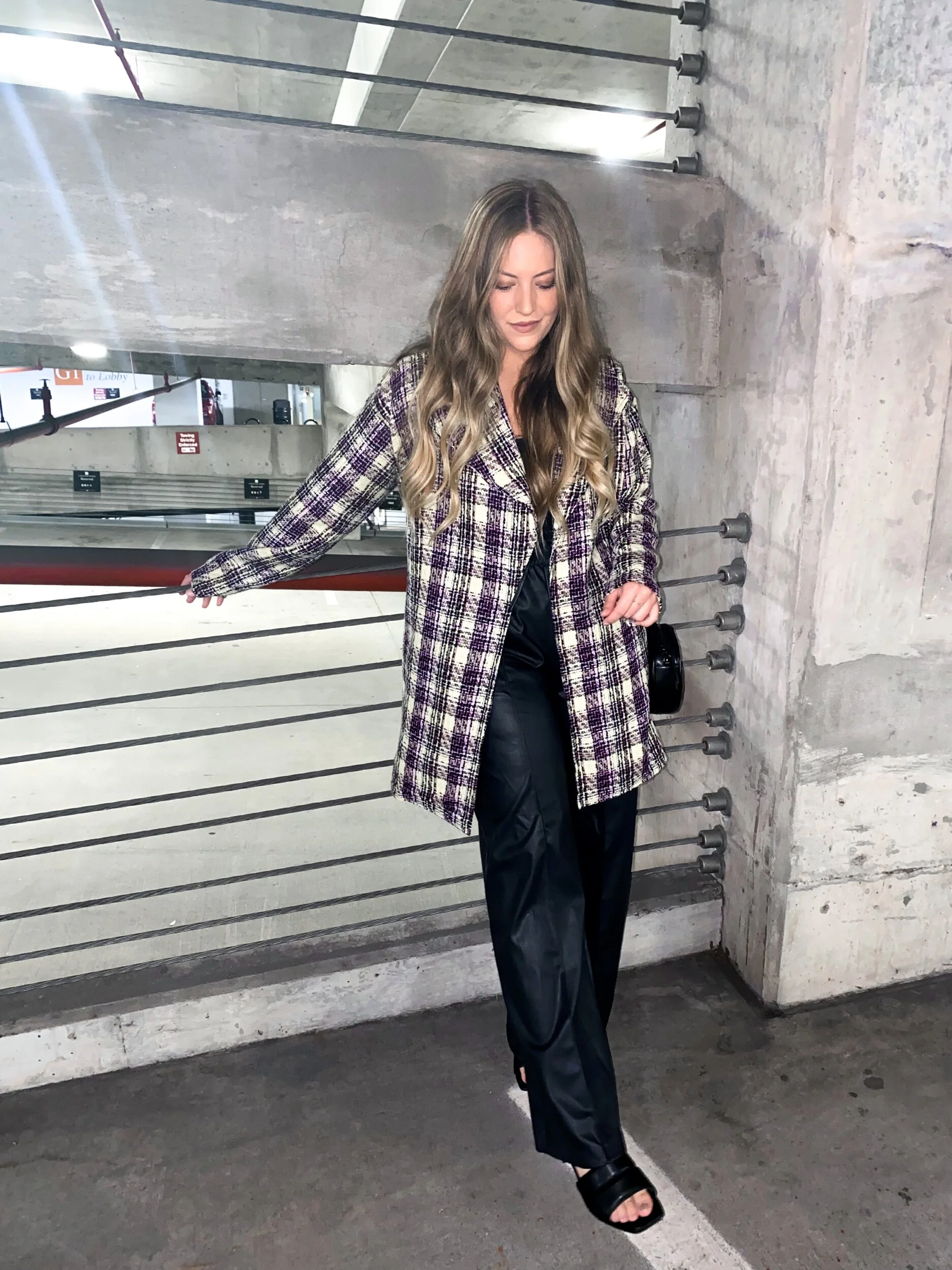 A806FE1B-E5D1-4D9B-BF4C-03D96E3C2E39