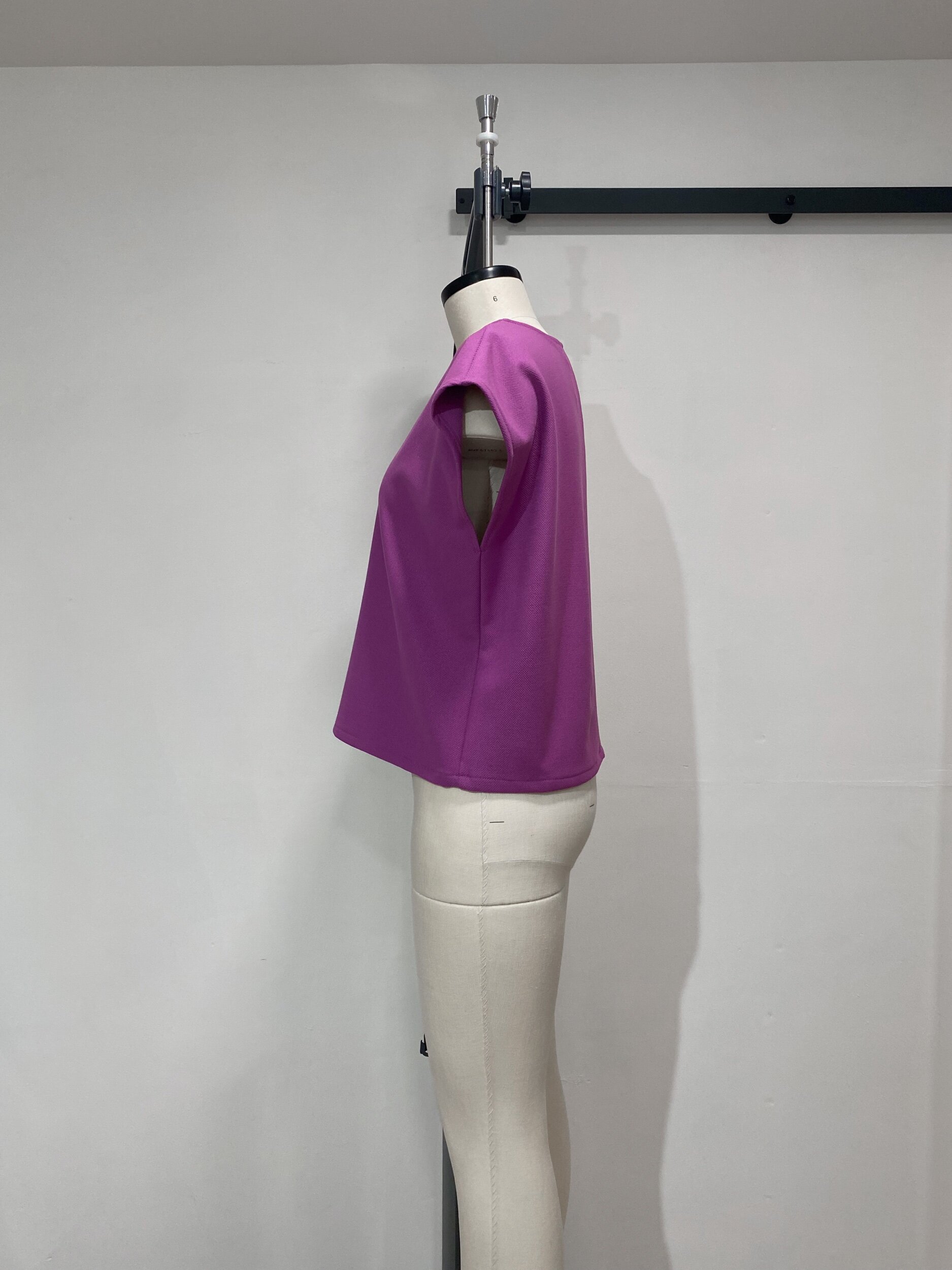 8E2FD0E6-2189-43AE-95F2-FDB4EA10BE8C