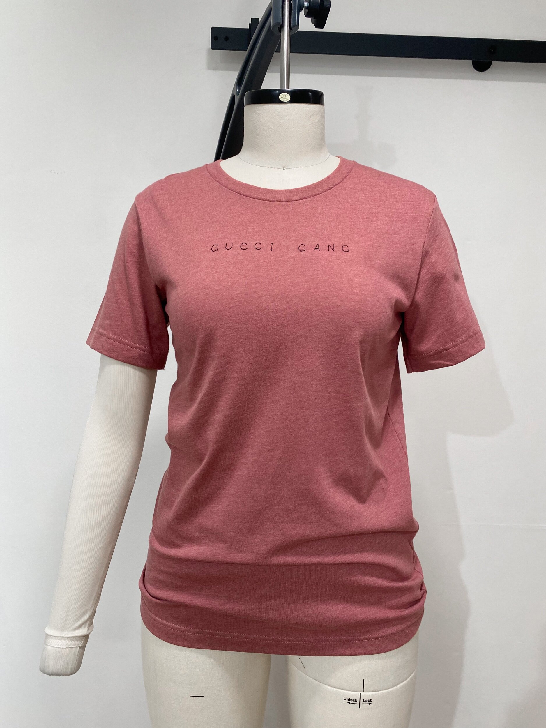 4C549EDA-5258-4FBC-9952-DA79BDD3748B