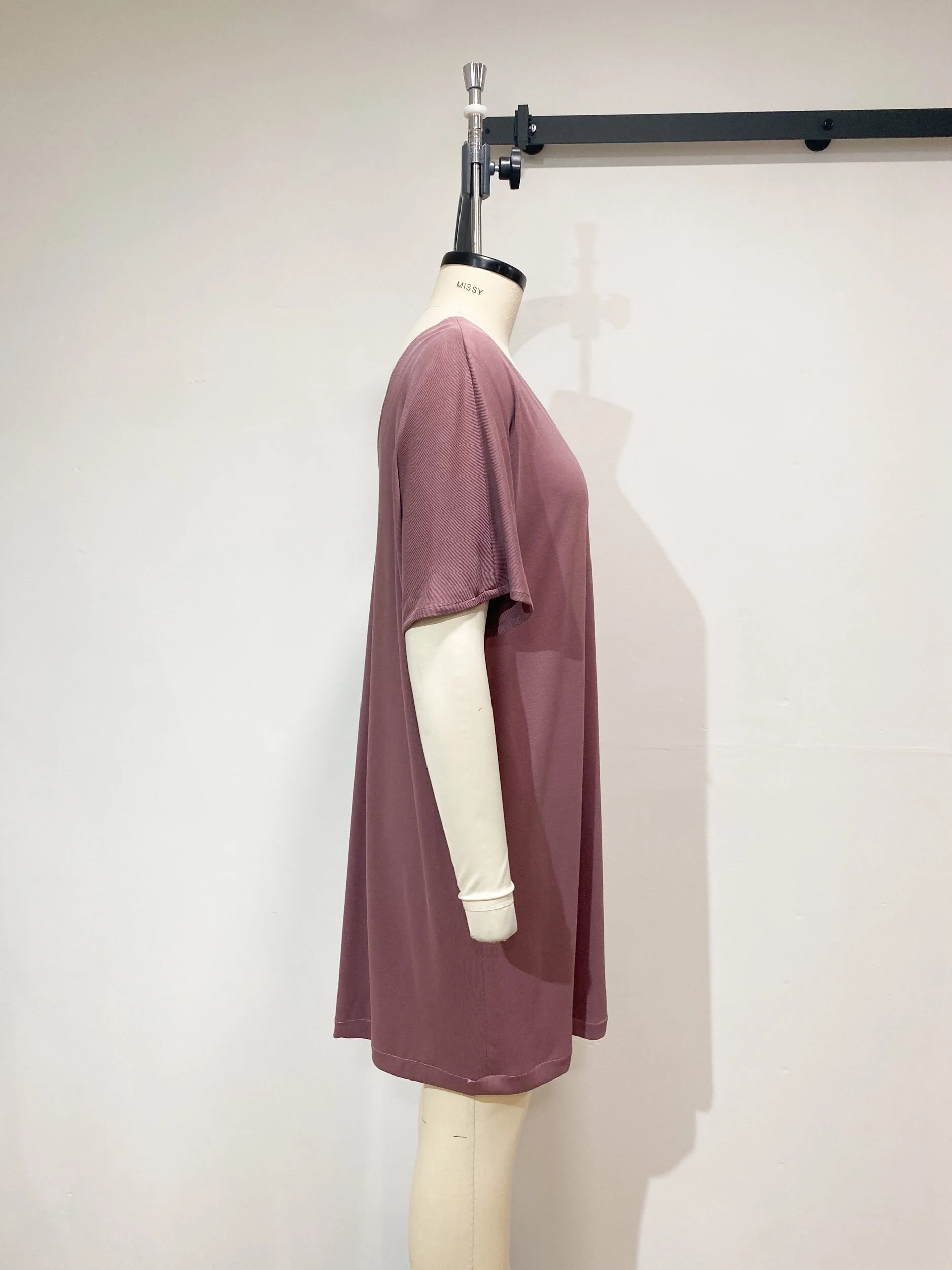 5CB905A0-3F3A-4B41-85EA-651736981390