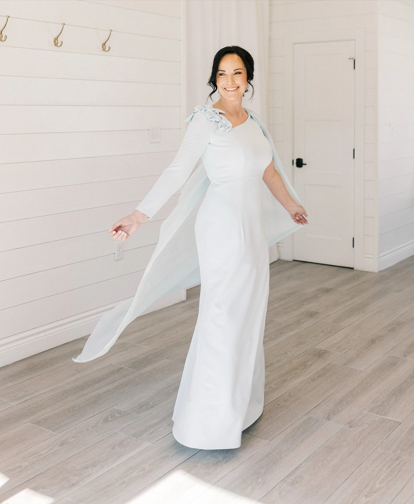 the sweetest reveal for her mom🥹

Jamie&rsquo;s mother of the bride vision in blue was approved by her daughter (the bride!) 
but she chose to wait to see it finished!

a final reveal of her custom dress saved for the wedding day itself&hellip;scrol