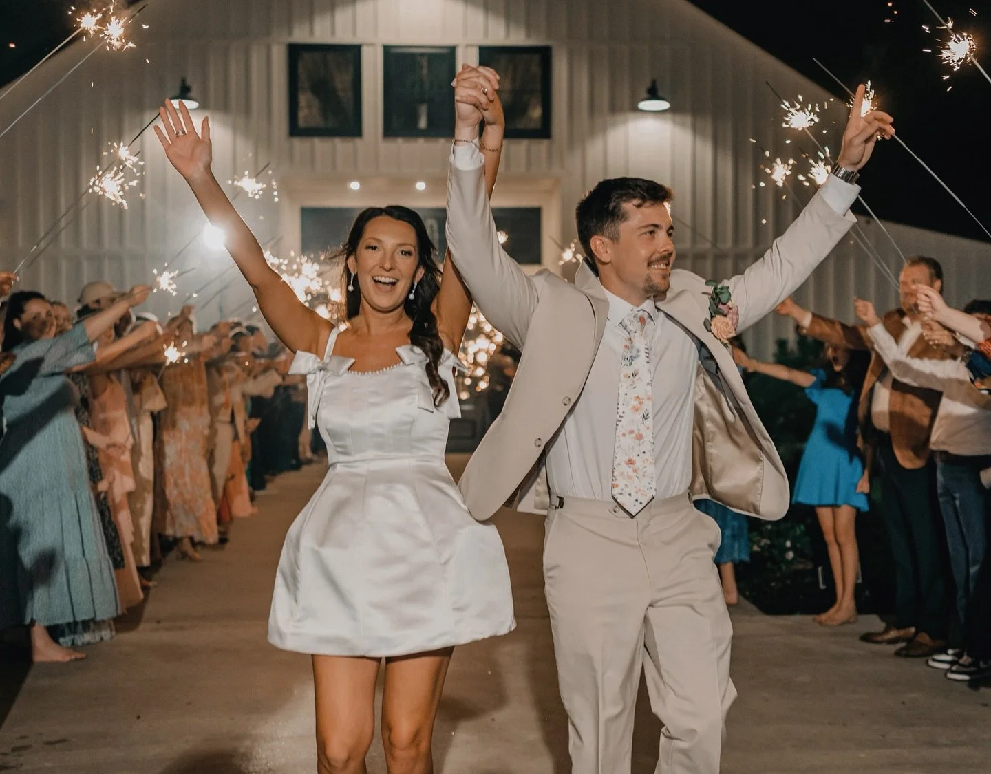 ✨The grand finale✨ 
Madison made her exit in a custom satin mini with perfectly placed bows, pearl embellished neckline and a dramatic structured skirt!