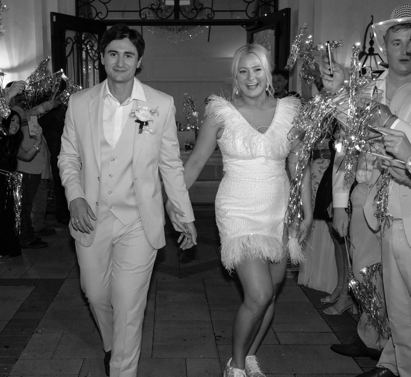 A moment for Ashlyn&rsquo;s custom reception mini!!🪩