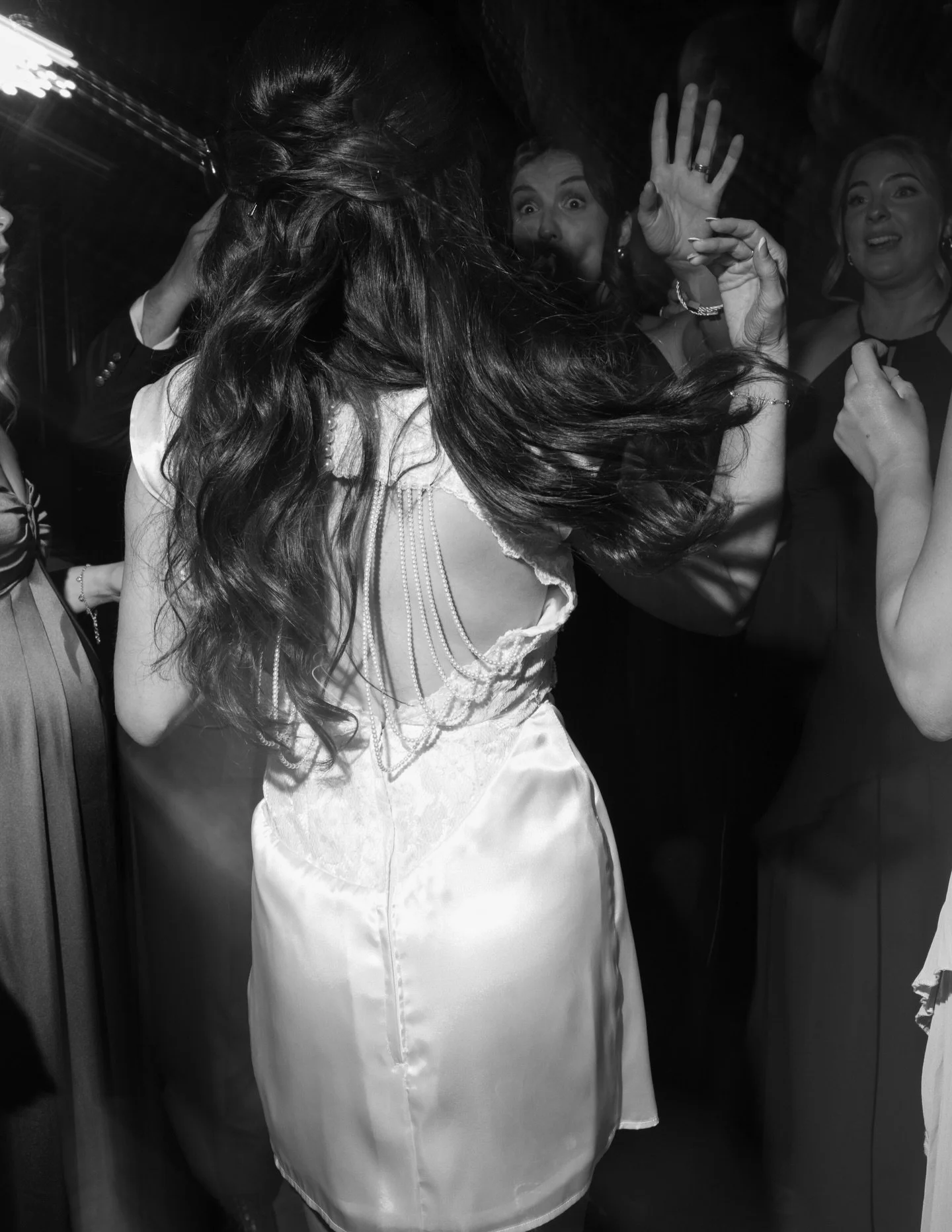 To wrap up all of Zoe&rsquo;s special pieces, a sneak peek at her 2nd look created from her mother&rsquo;s wedding gown. The back detail is everything🙌🏼