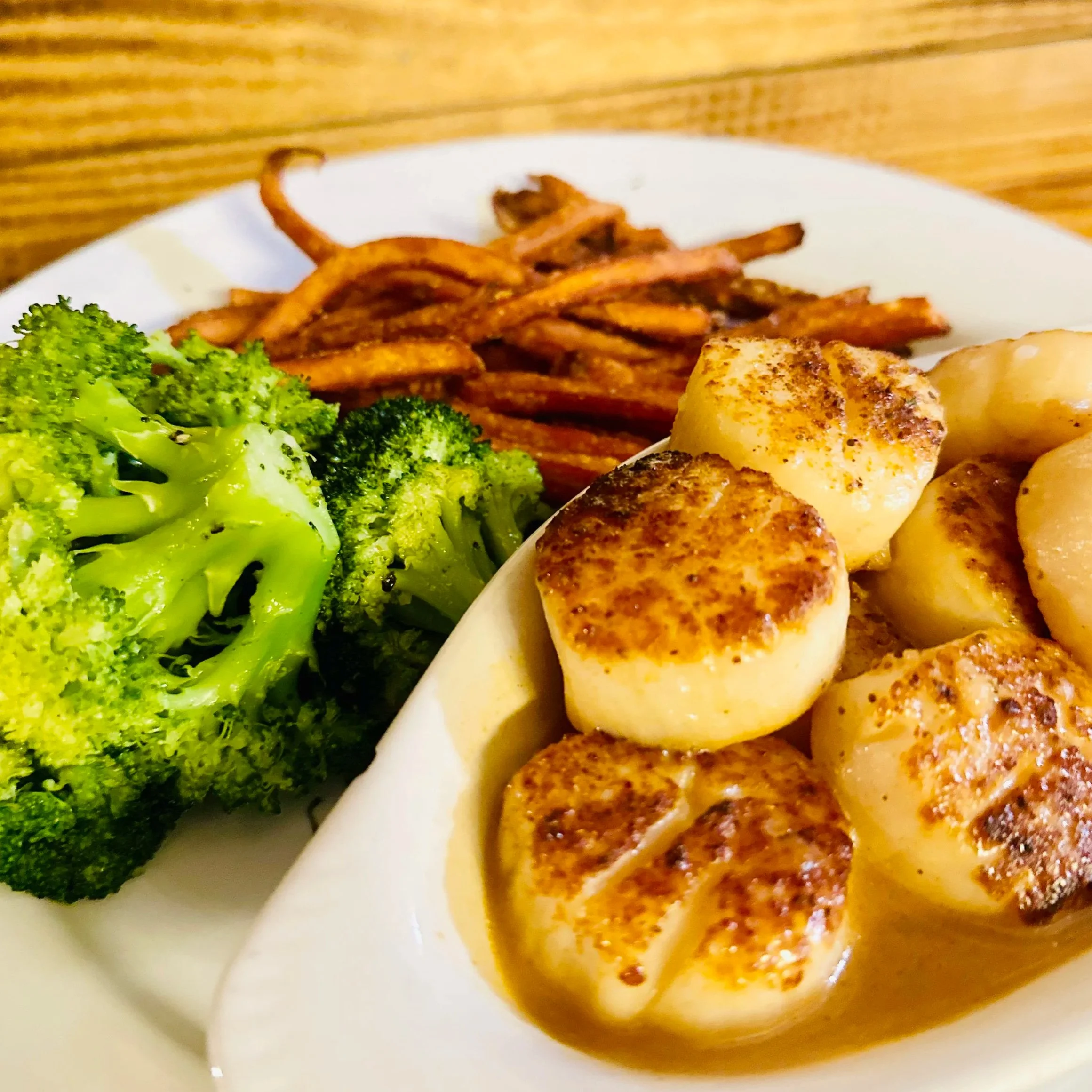 Last Night for BOGO Free Entrees!
