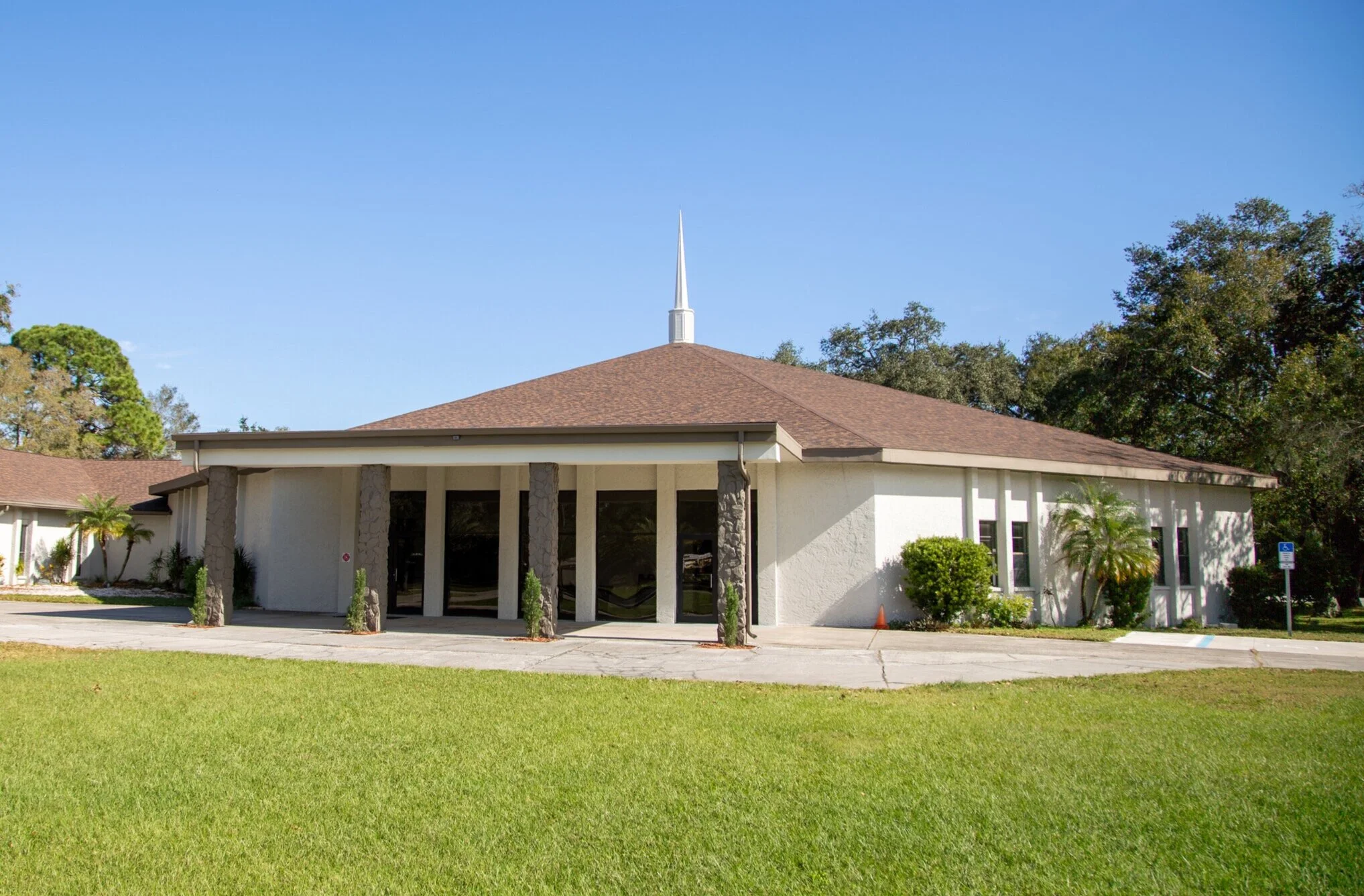 Crossroads Community Church