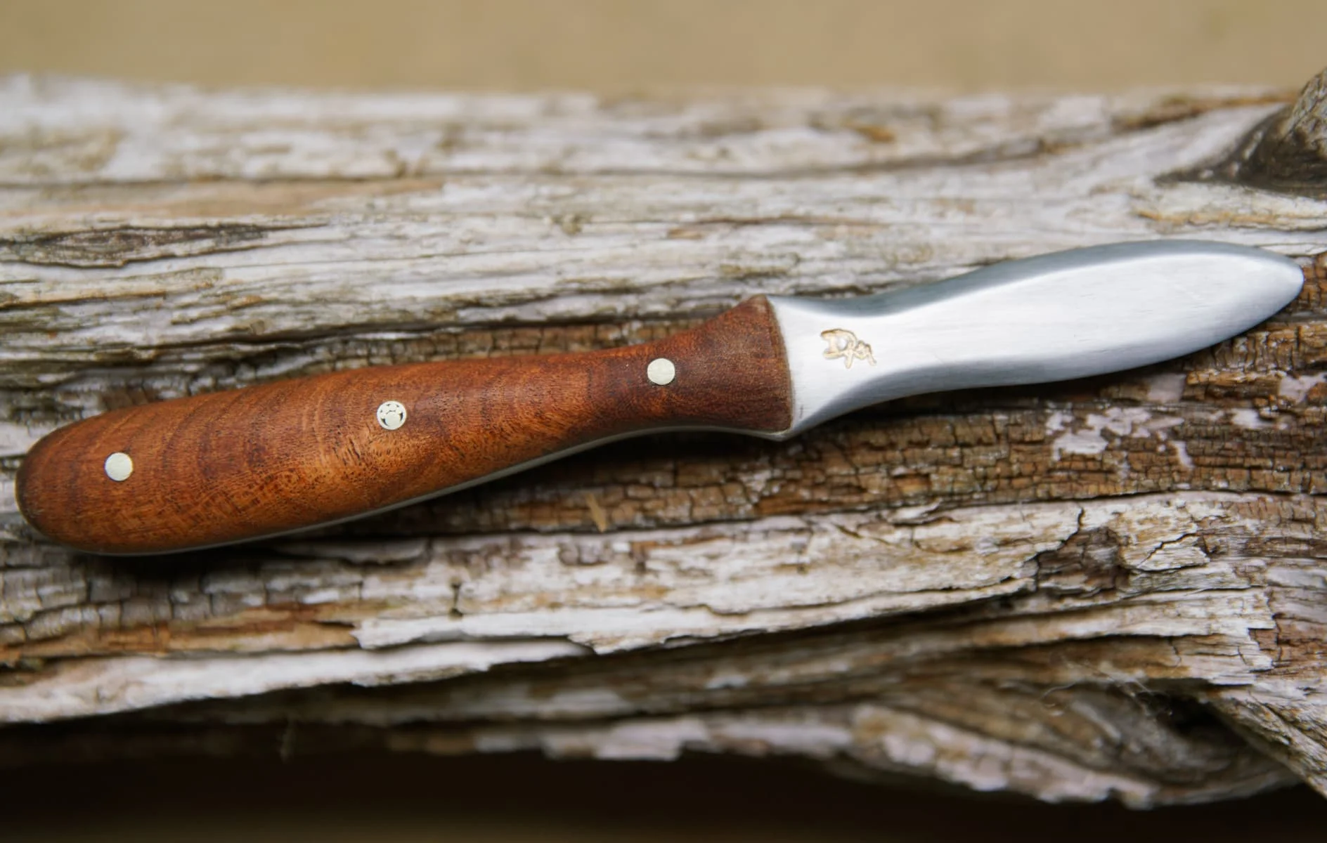 Oyster Knife: #OK9