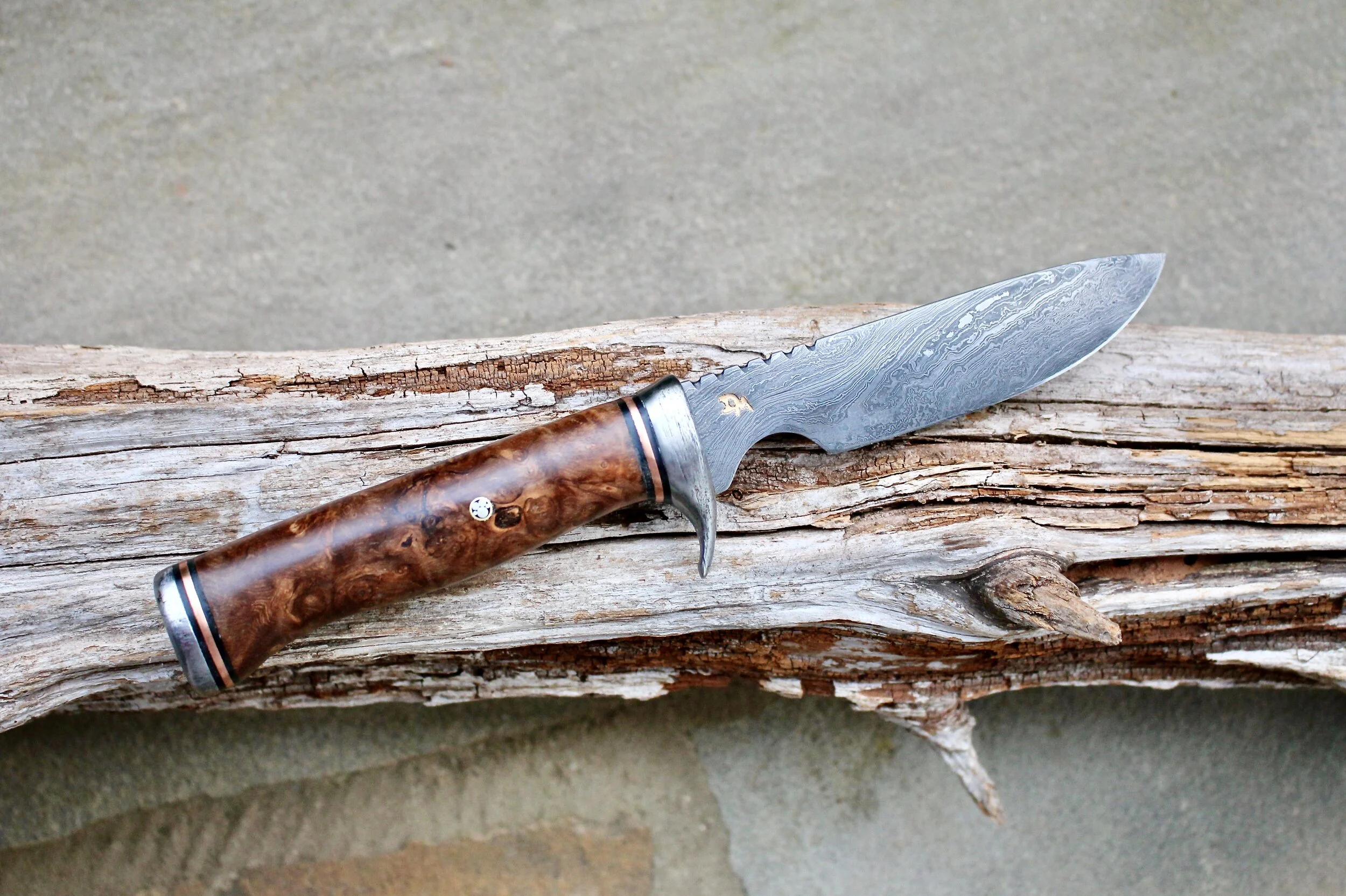 CUSTOM FIELD KNIFE LEAVES FORGE