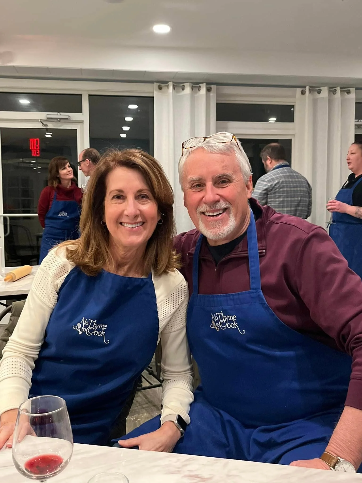 Find Date-Night Experiences at www.NoThymeToCook.com 🍽🍷✨