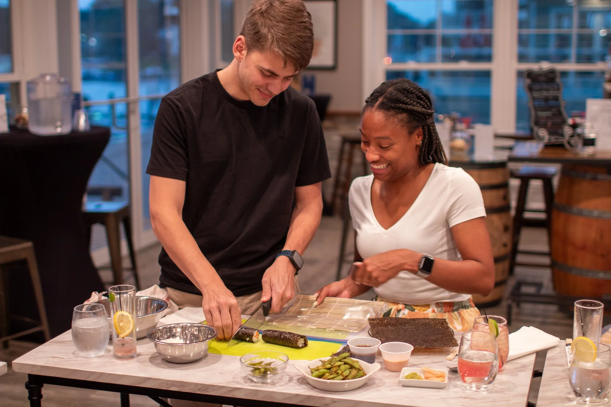 Date night just got an upgrade. Skip the usual dinner plans and step into the kitchen together for an interactive sushi-making experience designed for couples, friends, and anyone looking to share something memorable. ✨ Expect an evening filled with: