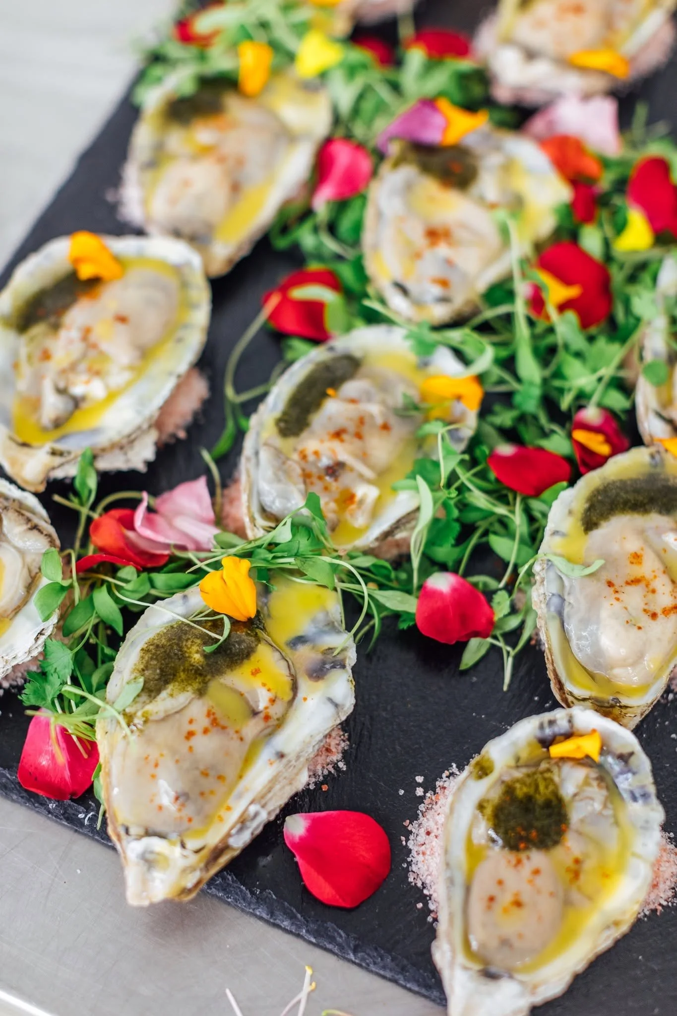 💵 $1 SHUCKED OYSTERS &mdash; BRING CASH!
📆 Saturday, October 10th 
⏰ 11 AM&ndash;4 PM
📍 Throughout Solomons Island
Come hungry, bring your cash, and make a day of it! 🦪🍻🌊
👉 Learn more at VisitSolomonsMD.com