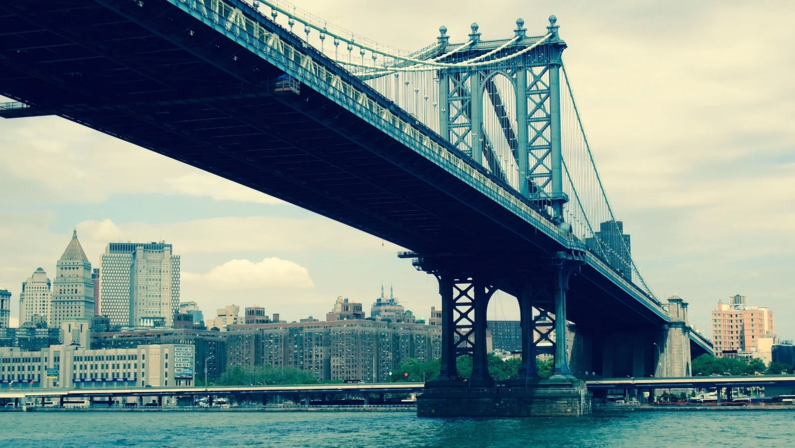 architecture-bridge-buildings-274882.jpg