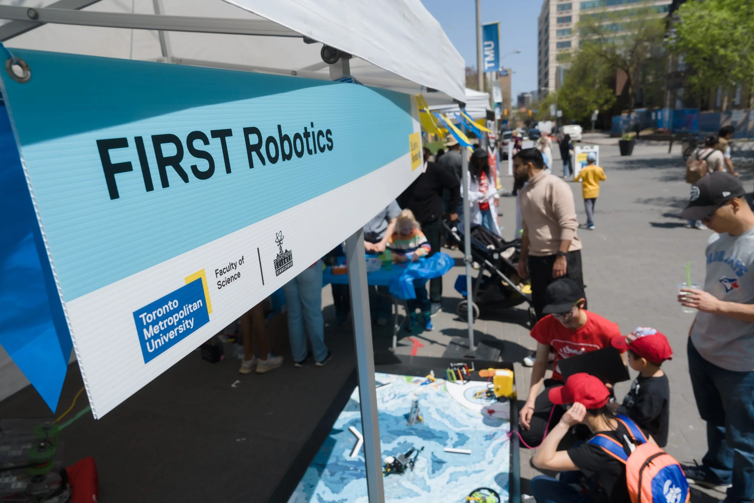 Science Rendezvous 251082.jpg