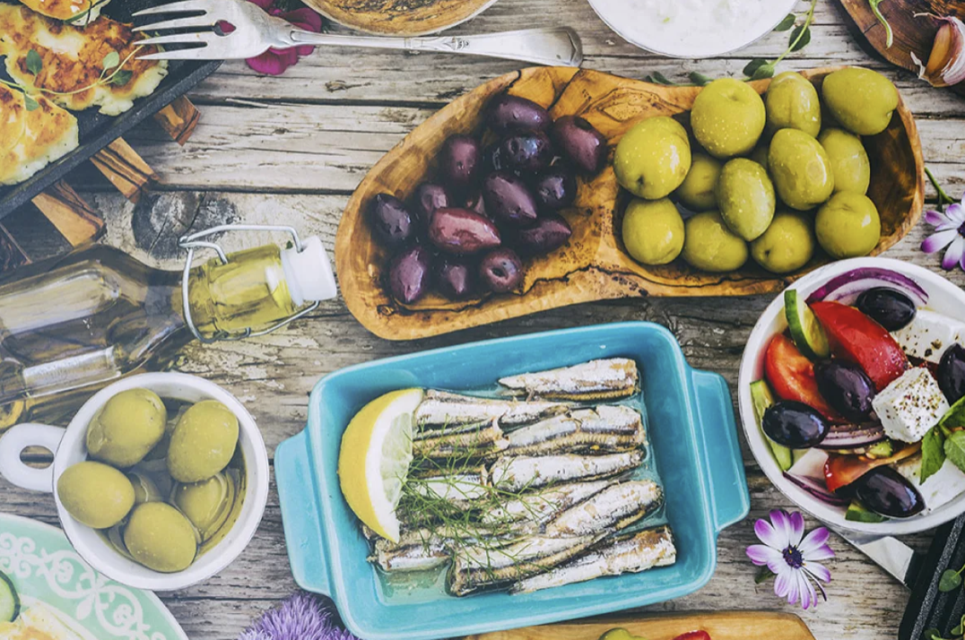 The Best Diet If You Have PCOS, According to Experts