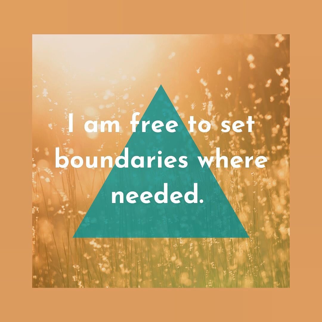 🌾 B O U N D A R I E S

🌾This one can be particularly hard for those of us who are used to chronic people-pleasing and care-taking for others over ourselves.
&zwj;
🌾 Know that you're not alone.
&zwj;
🌾 I often tell my clients if you feel guilty sa