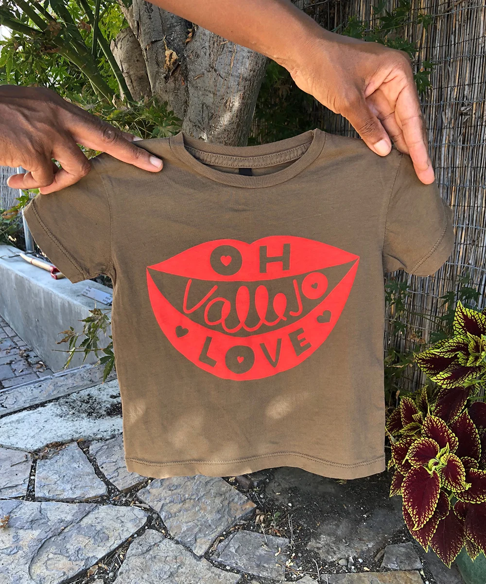 walnut Oh Vallejo Love kids organic cotton t-shirt