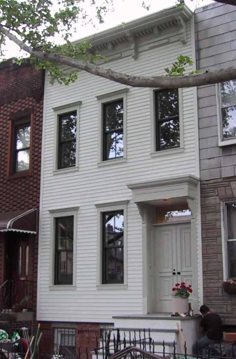  Henry St. - New Facade 