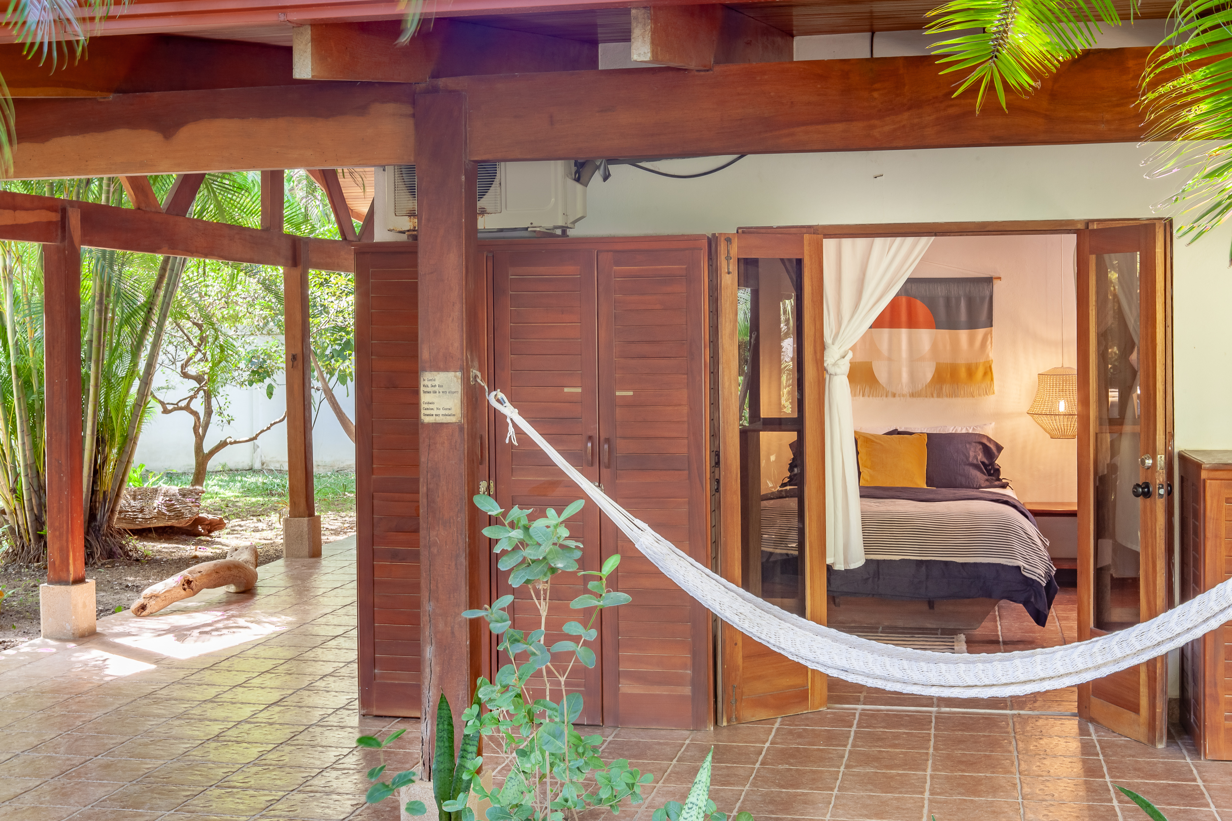 2019 Casa las Brisas_low0022.jpg