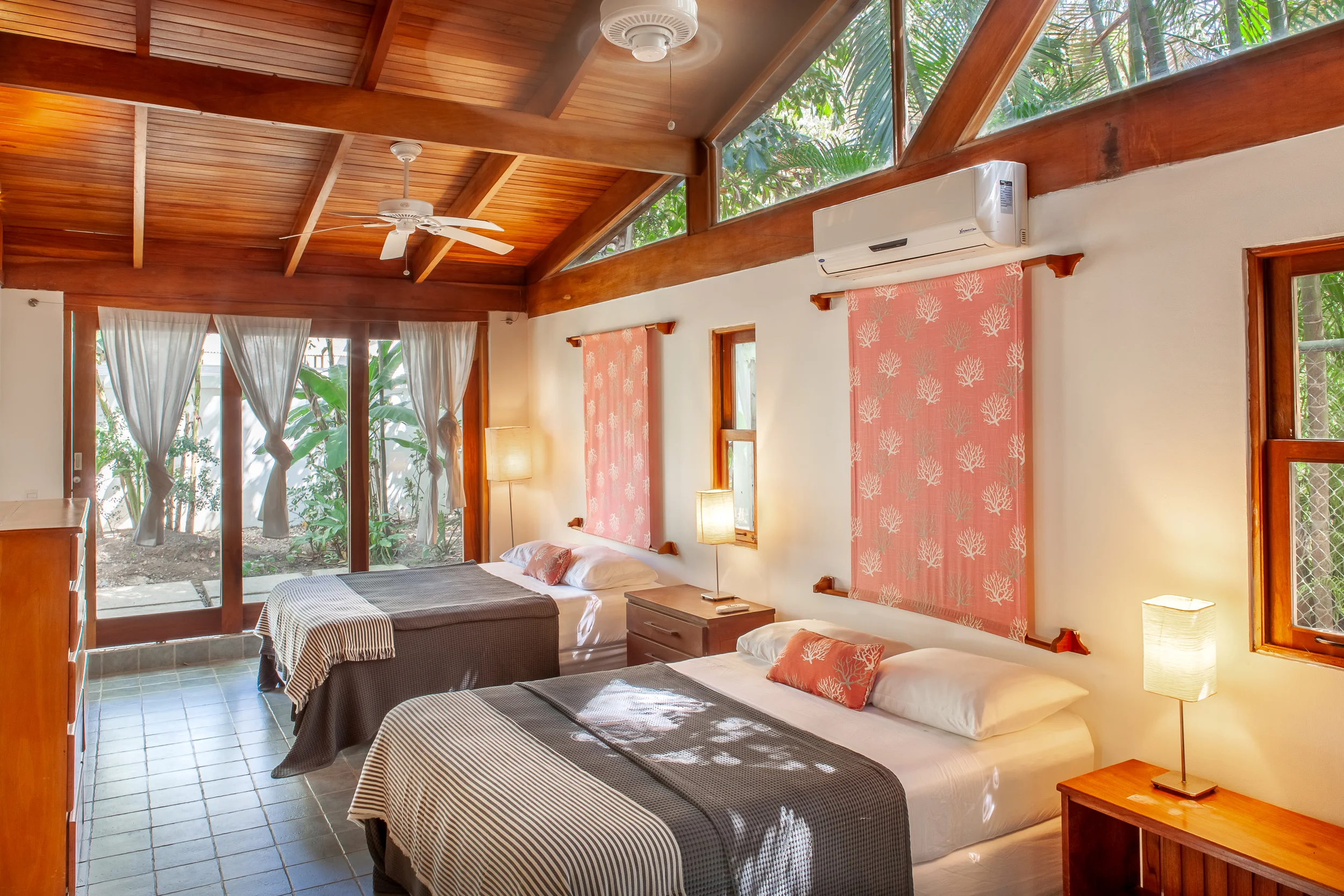 Casa las Brisas _ Low0002.jpg
