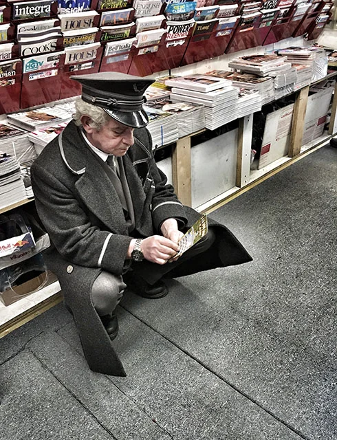 Man playing lotto.jpg