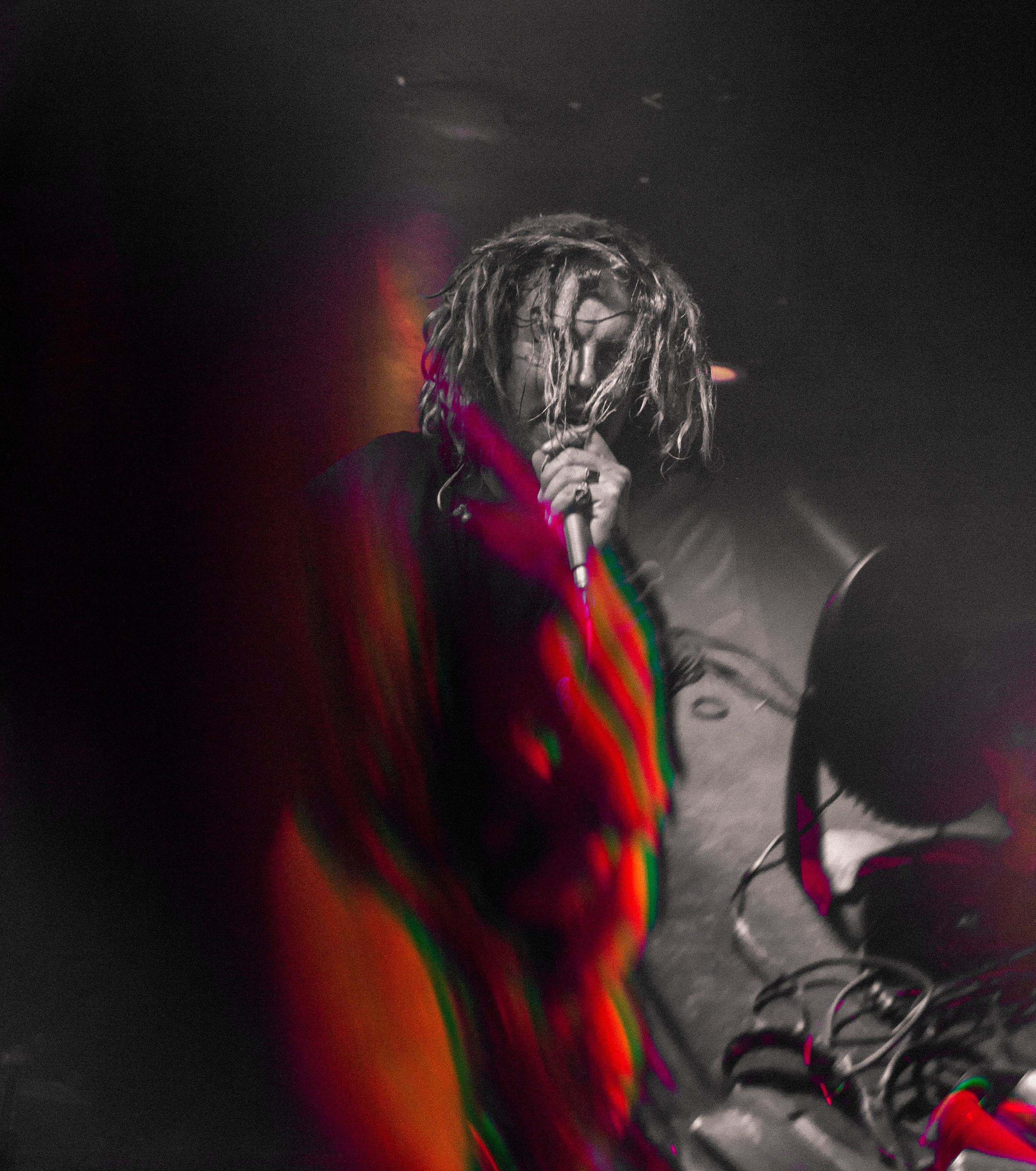 FMLYBND // DENM
