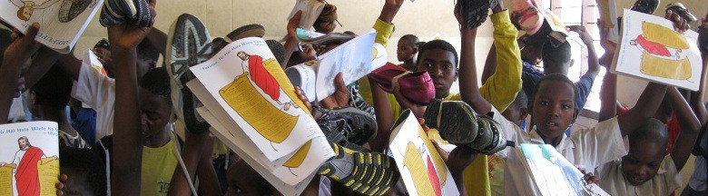 distribution-of-shoes-along-with-tracts-for-400-children1-e1489863642237.jpeg