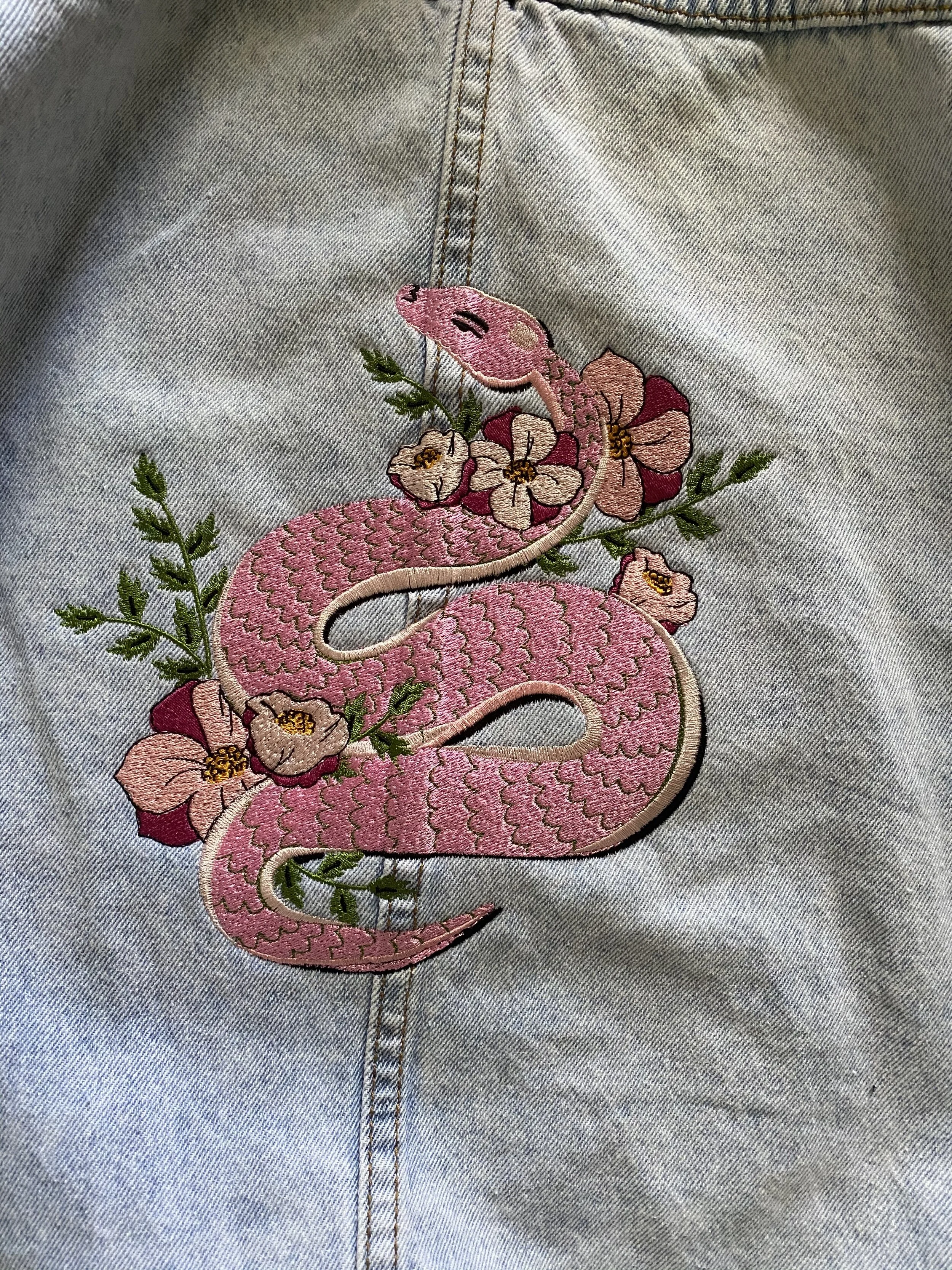 3EF99AE9-D4C8-4CEA-BAA3-635D082A67A7