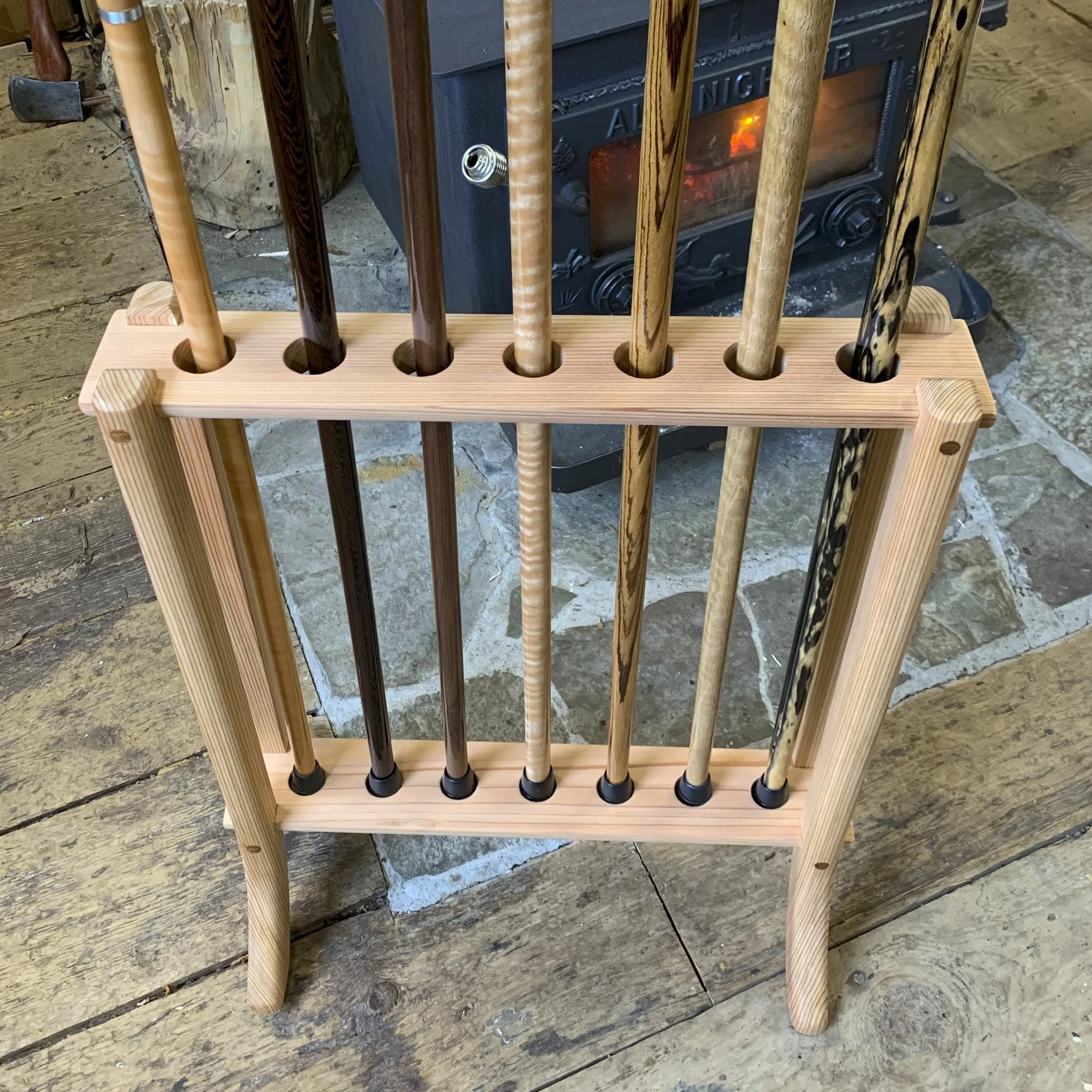 Japanese Cedar Stand for 7