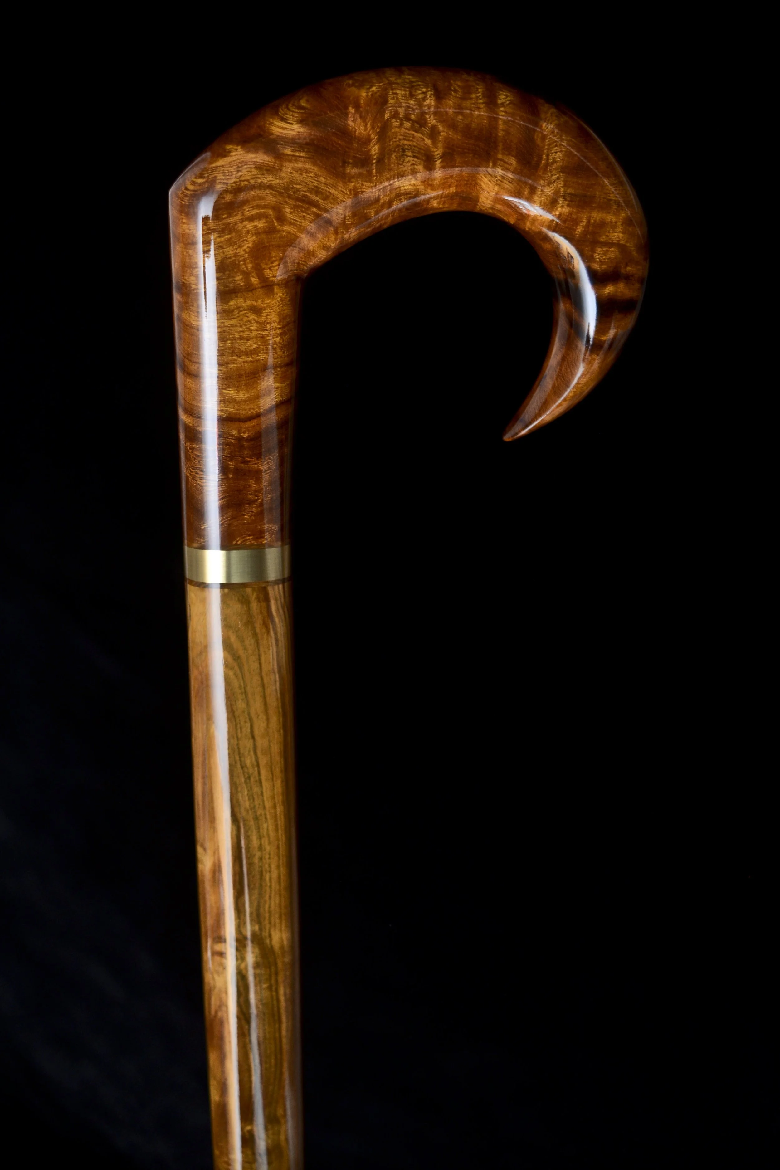 Ironwood, Lignum 1.jpg