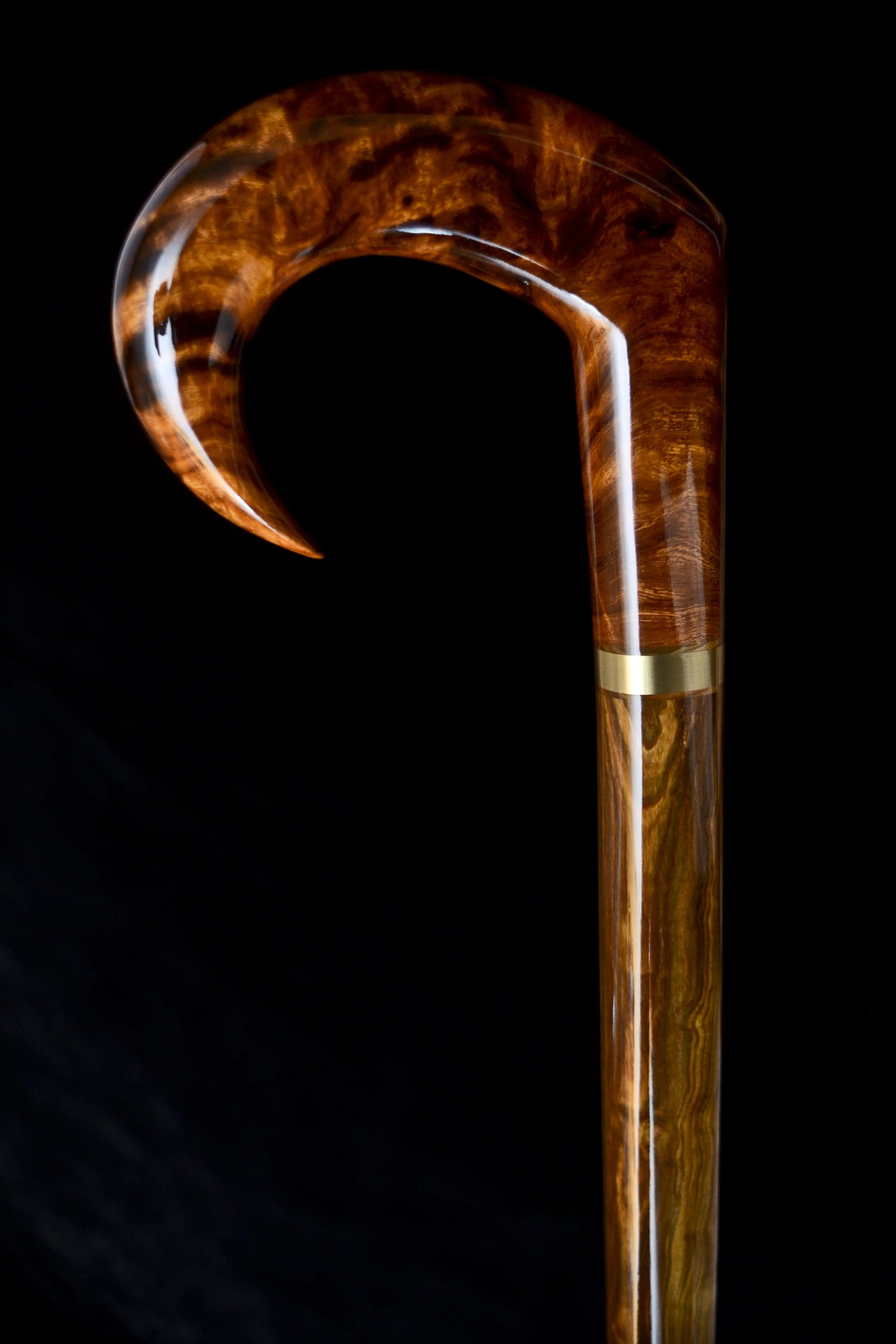 Ironwood, Lignum 2.jpg