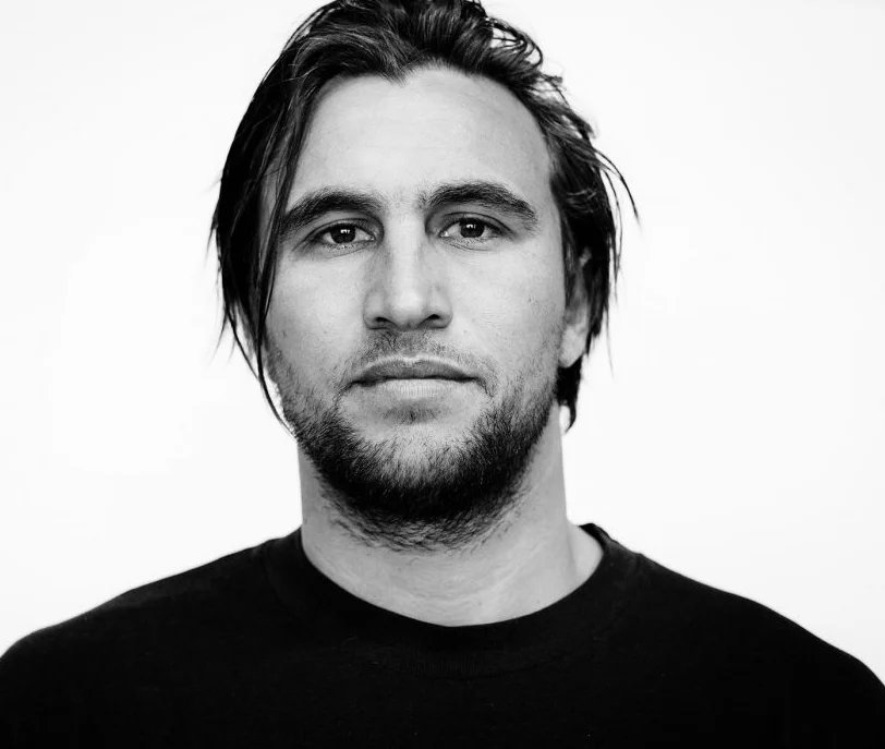 Damo-Featured-1050x700.jpg