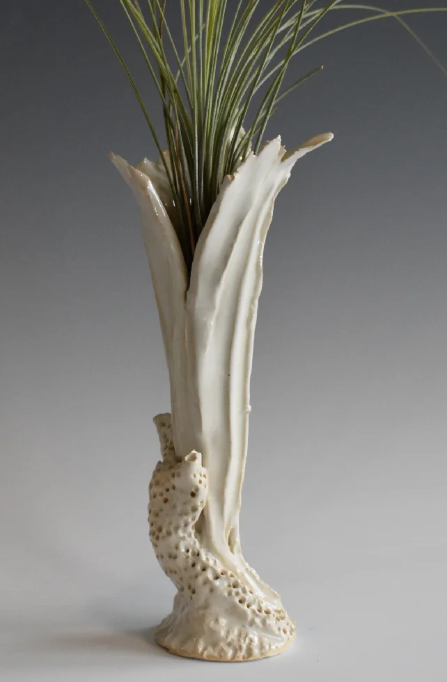 Ezili Vase.jpg