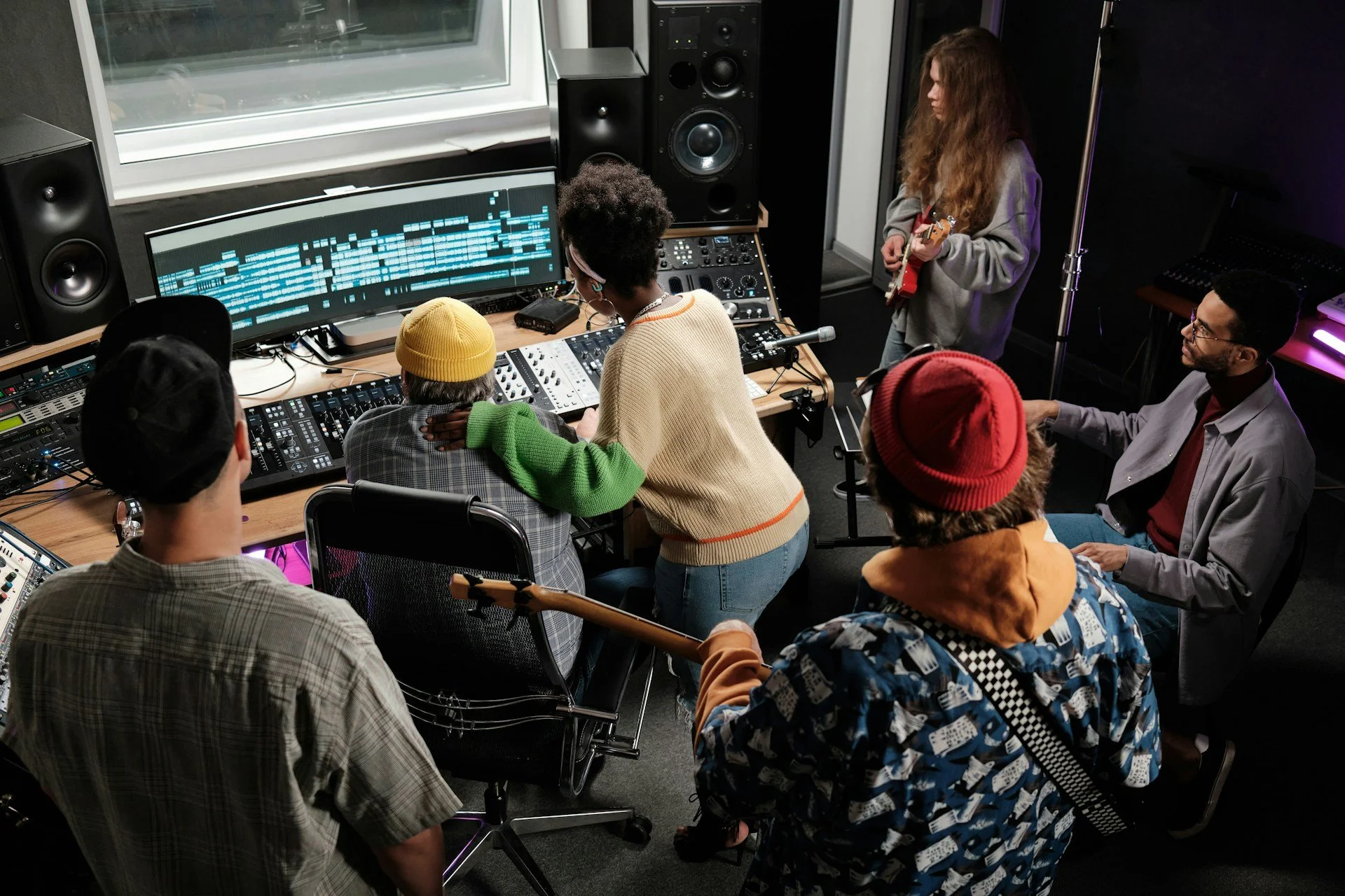 Toronto Music Agreement Red Flags: Clauses and Negotiation Fixes