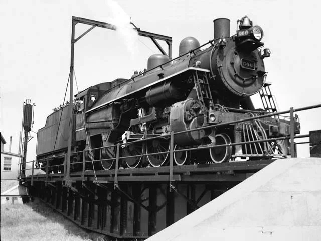 D&H 506 TYPE: 4-6-0 CLASS: D-3 DATE: 8/1/47 LOCATION: North Creek, NY NOTES: On turntable. PHOTOGRAPHER: Jim Wright