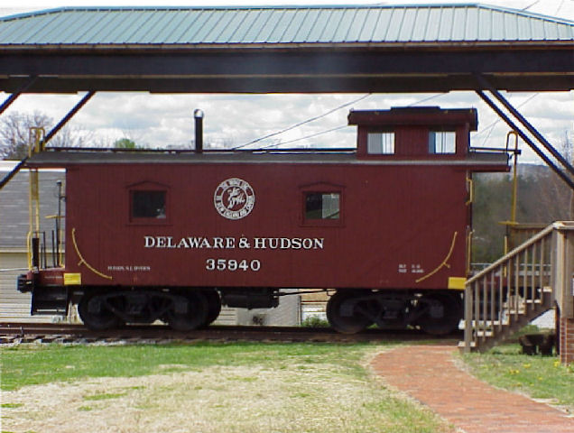 D&H 35940 Hudson Depot Museum, Hudson, NC