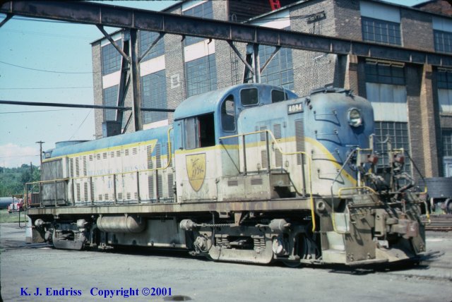 D&H 4094 In Lightning Stripe at Colonie in October, 1977. Kevin J. Endriss photo.