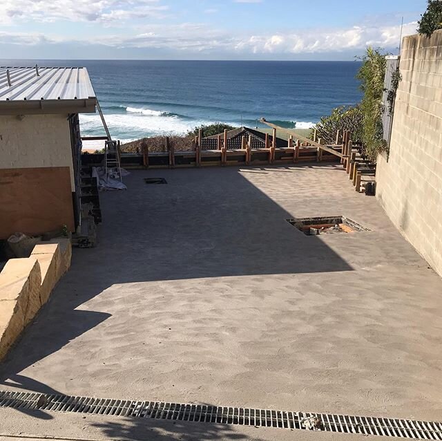 Rention tank Iid, carport with cast upturns &amp; cove trowel finished driveway
.
.
.
.
#building #formwork #concrete #construction #concreteconstruction #northernbeachesbuilder #sydneybuilder #avalonconstructions