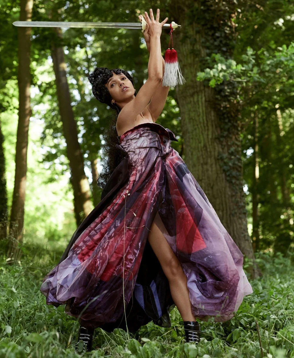vogue-october-2019-fka-twigs-03.jpg?form