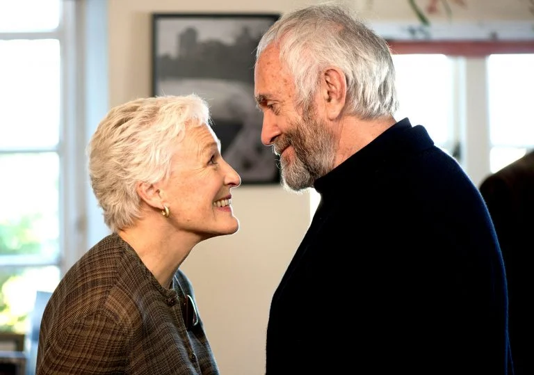 the-wife-glenn-close-jonathan-pryce-768x539-c-default.jpg