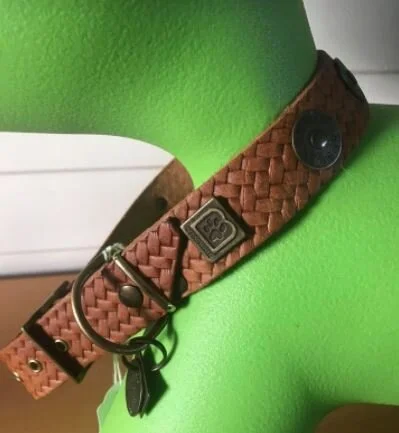 Collier cuir brun.JPG