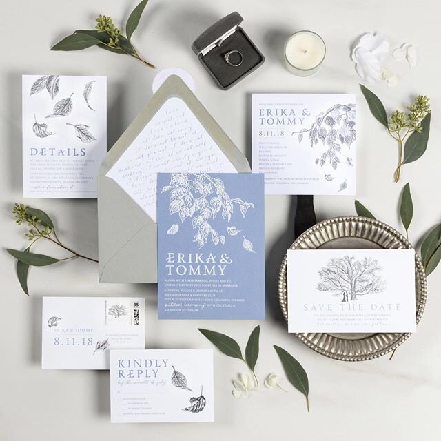 I&rsquo;ve been seeing some excited people around here for all the 2020 weddings that lie ahead!
.
I would love to be a part of helping your wedding preparation go smoothly, and making your personalities and style shine through your wedding invitatio