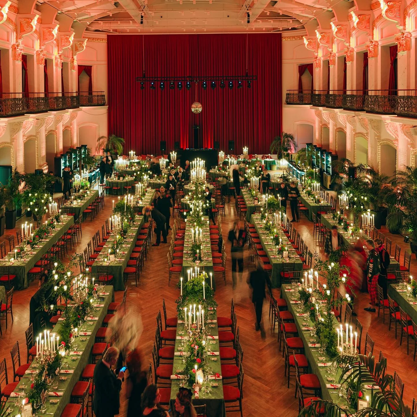 💥 what a spectacular birthday celebration 💥 we had so much fun working with our client and partners to create an unforgettable event 🌹🌹thank you @sofiensaele @djaxelbecker @echivoltaire @viktoria.wallner @honrath_und_esterhazy and @valerie_voitho