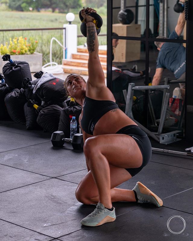 HOW TO YOU CONNECT WITH YOURSELF?⠀
⠀
How do you reward yourself? ⠀
⠀
How do you reinforce that you are the most important person in your life? ⠀
⠀
The way that we treat ourselves, care for ourselves and support ourselves ⠀
⠀
Impacts how we show up in